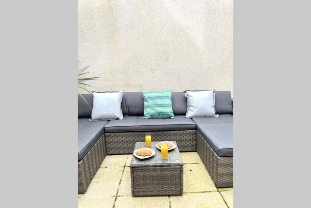 Luna Beach - Luxury Carbis Bay Apartment + Parking Zewnętrze zdjęcie